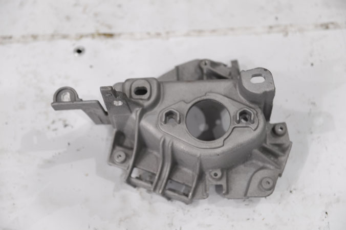 SYMBOL ÇIKMA YEDEK PARÇA CLİO ŞANZUMAN KULAĞI